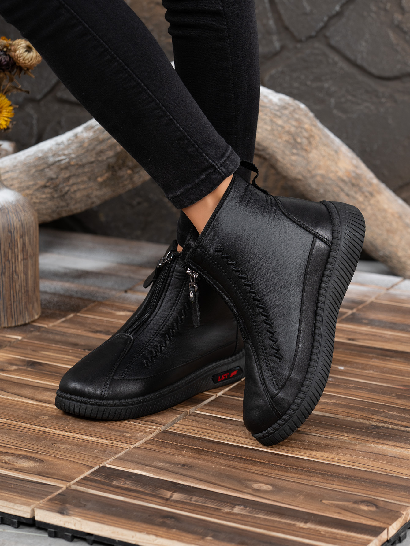 Women's shoes, women's casual  – Women'S Shoes Water Resistant recenzja i cena